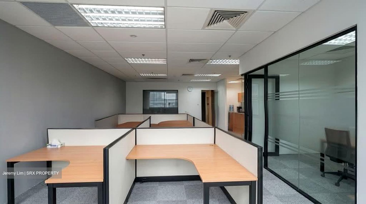 Capital Tower (D1), Office #558257761